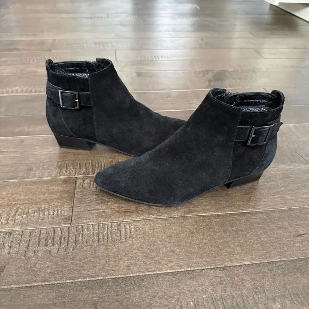 AQUATALIA Fernn Weatherproof Suede Booties Ankle Boots Black Leather 9.5